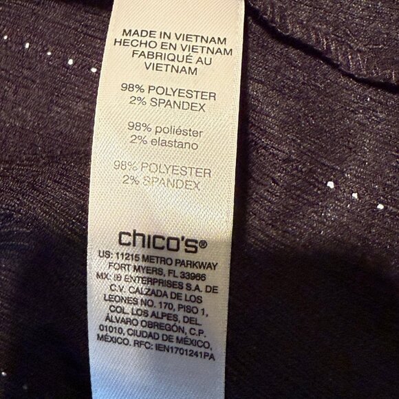 Chico’s Black Textured Button Front Blouse – Size 2 - NWT - Picture 6 of 12